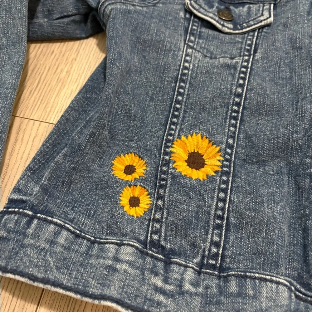 Gymboree Embroidered Sunflower Denim Jacket Size 8